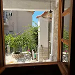 Emilios Traditional Dhërmi
