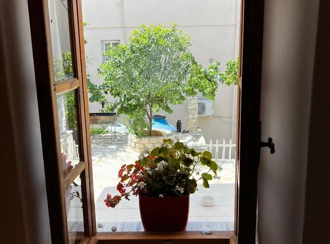 Emilios Traditional דירה *